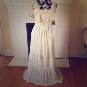 Maxi Dress Boho feel !!